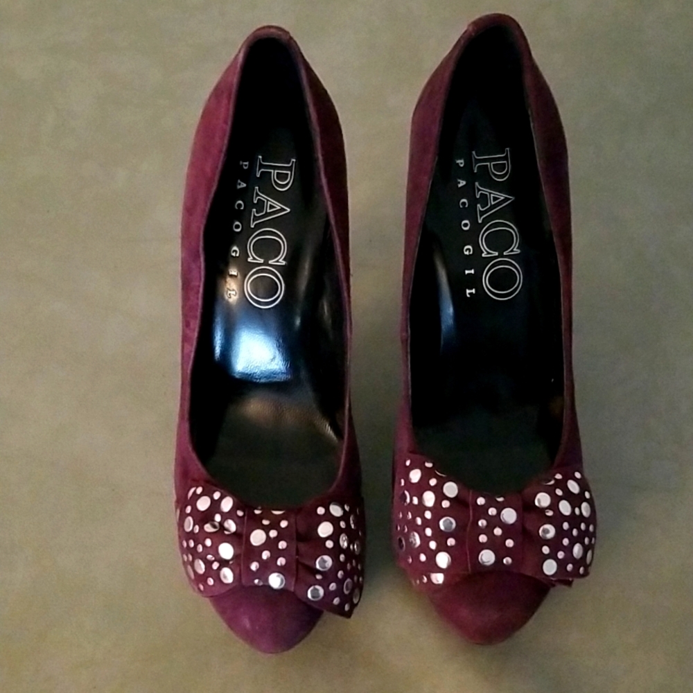 👡PACO PACOGIL STILETTOS NWOT 👡